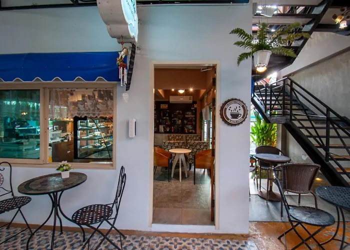 The Little Alley Ostello Bangkok
